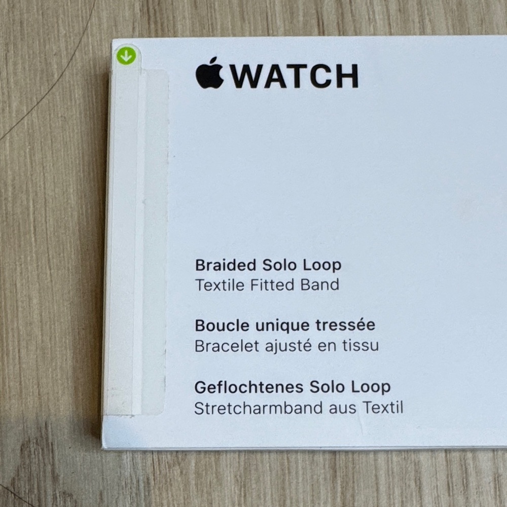 Apple (Product)Red Braided Solo Loop Textile Fitted Band - NIB 45mm Size 5 - Picture 3 of 7